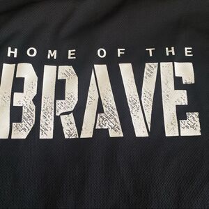 Home of the Brave American Eagle men’s size large black long sleeve